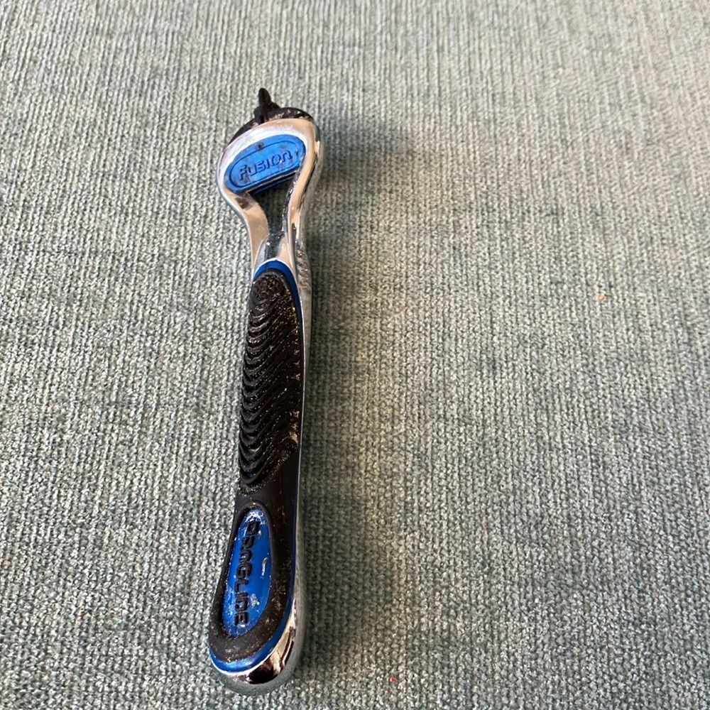 Gillette ProGlide Razor - Picture 2 of 2